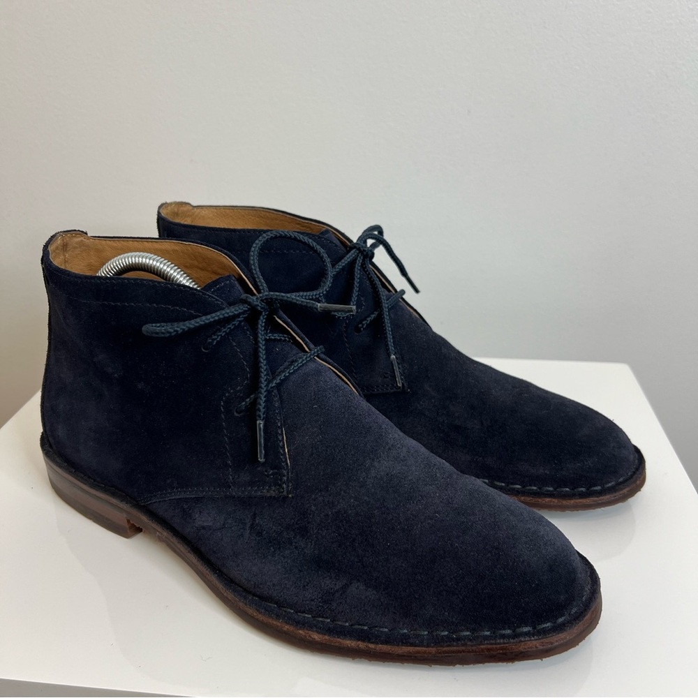 Trask Navy Blue Suede Leather Brady Lace Up Chukka Boot Vibram Sole Men’s Sz 8.5 - Picture 2 of 14